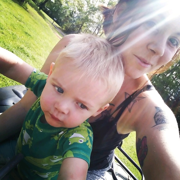 Meet your Posher, Ashley - Picture 1 of 1